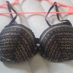 Sexy Victoria's Secret Demi Bra
